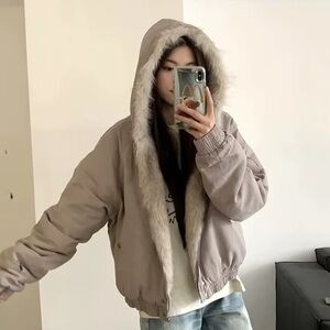 American Eagle Hooded Puffer Jacket - Silver Gray